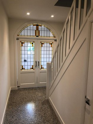 Hilversum - nieuw glas-in-lood boograam